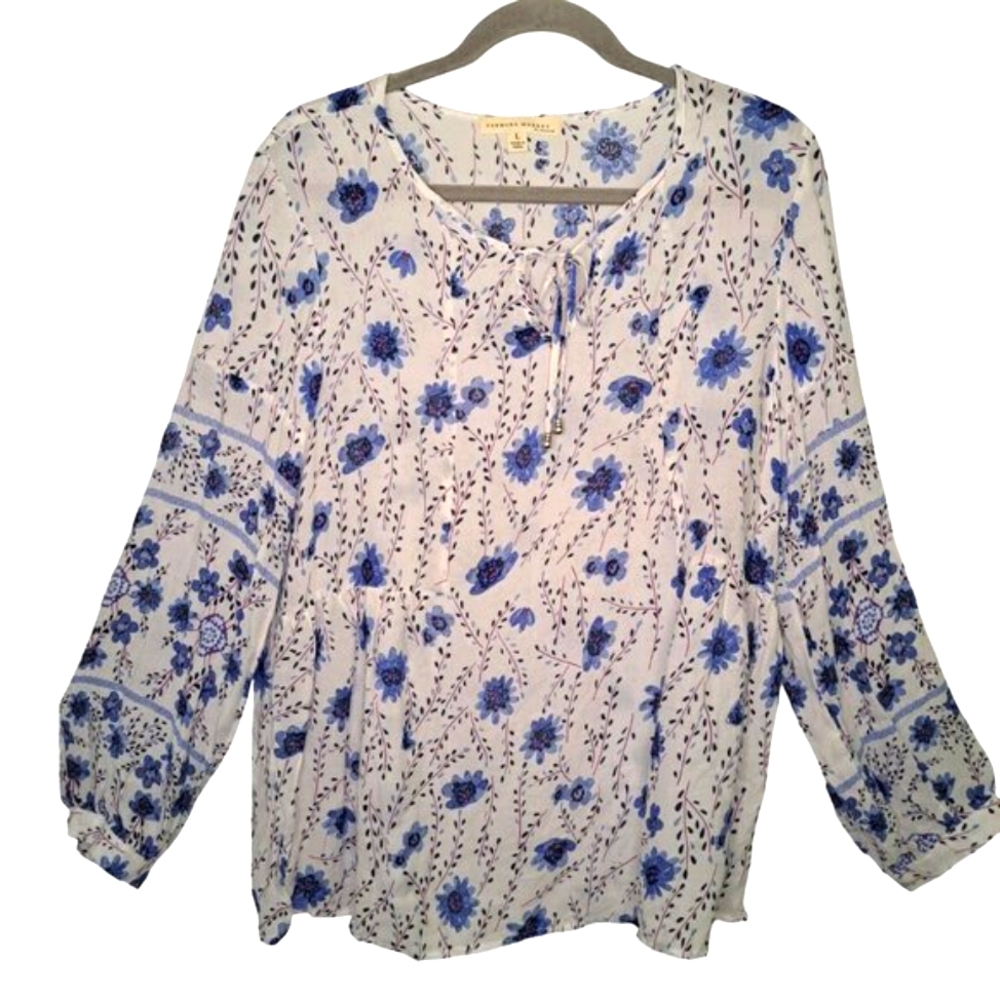 Farmers Market White and Blue Floral Patterned Lightweight Blouse Size Large
